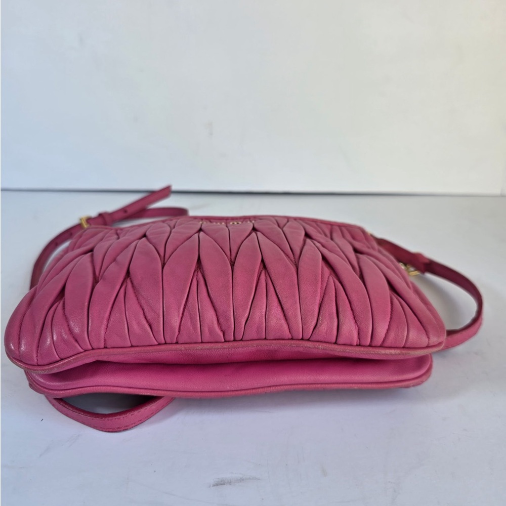Miu Miu Pink Matelasse Shoulder Bag - Picture 2 of 7